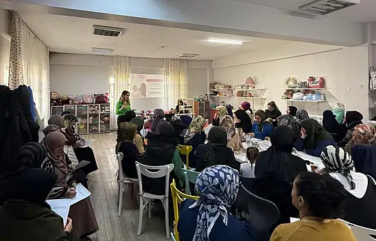 Ağrı'da ADEM kursiyerleri 'Hayat Bağım' projesinde buluştu