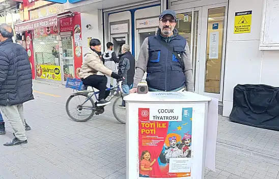Ağrı'da çocuk tiyatrosu heyecanı: Toti ile Poti sahneye çıkıyor