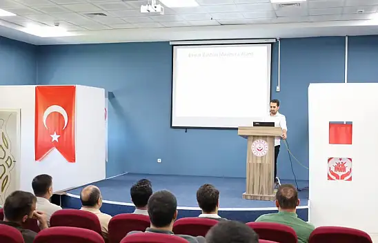 Ağrı'da erişilebilirlik çalışmaları için kontrolörlere bilgilendirme toplantısı düzenlendi