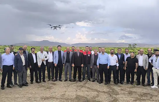 Ağrı'da tarımda zirai ilaçlama projesi hayata geçirildi