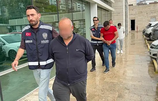 Ağrı'dan İstanbul'a giden göçmen kaçakçılarına operasyon