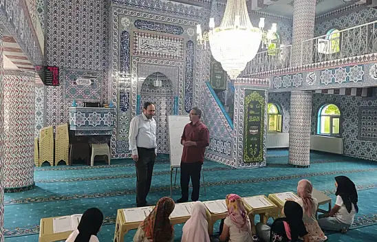 Ağrı İl Müftüsü İlhan yaz Kur'an kurslarında öğrencilerle buluştu