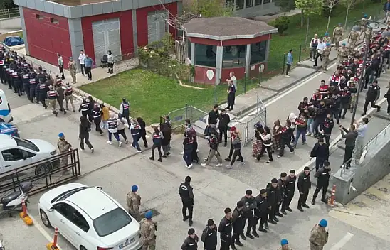 Ağrı'nın da aralarında bulunduğu 8 ilde yasa dışı bahis operasyonu: 81 şüpheli adliyeye sevk edildi