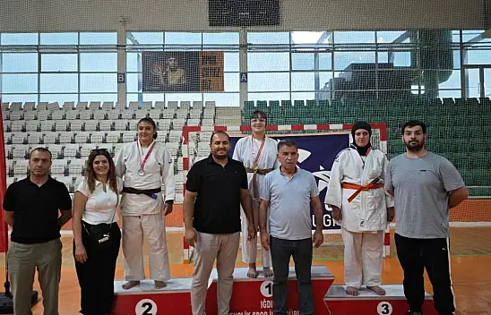 Ağrı'nın genç judocuları Iğdır'dan madalyalarla döndü!