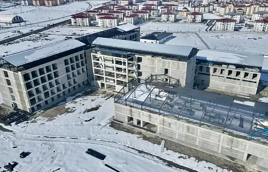 Ağrı'nın yeni hastanesine 194 adet deprem izolatörü kullanılacak