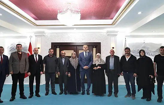 Ağrı Valisi Önder Bozkurt şehit aileleri ve belediye başkanlarını ağırladı