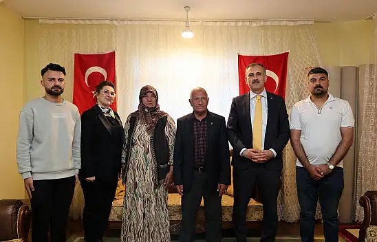 Ağrı Valisi Önder Bozkurt'tan bayram ziyaretleri
