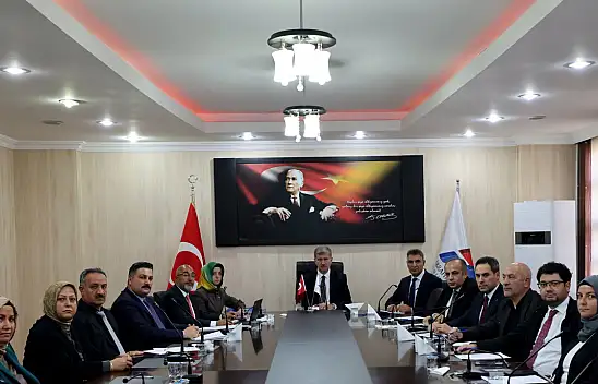 AİÇÜ Senatosundan kalite için yeni kararlar çıktı
