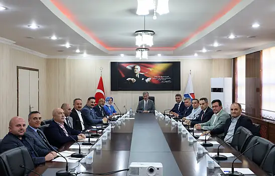 AİÇÜ yeni akademik yıl öncesi yol haritasını belirliyor