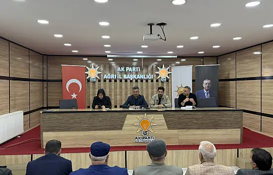 AK Parti Ağrı teşkilatı haftalık toplantıda bir araya geldi