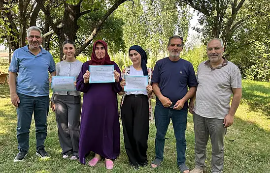 AK Parti Doğubayazıt'ta köylerde üye ziyaretlerini sürdürüyor