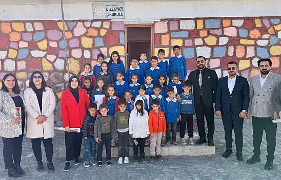 AK Parti Taşlıçay teşkilatından öğretmenlere 24 Kasım ziyareti