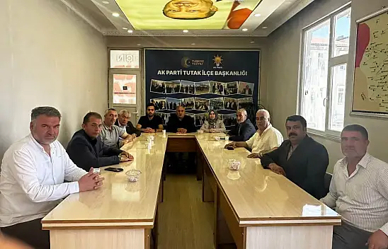 AK Parti Tutak'ta haftalık yönetim kurulu toplantısı gerçekleştirildi