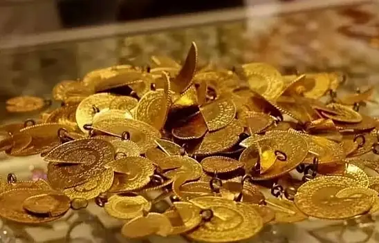 Altın haftayı nasıl kapattı? Gram ve çeyrek altında son rakamlar