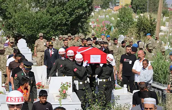 Askerde rahatsızlanan Ağrılı piyade er şehit oldu