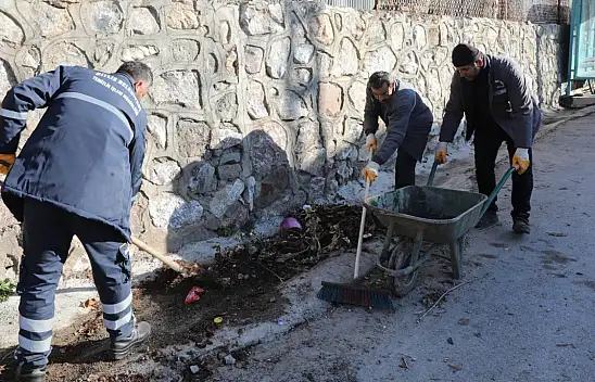 Bitlis'te Temizlik ve Çevre Düzenleme Çalışmaları Sürüyor