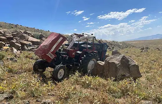 Bulanık'ta Traktör Kazası Uçuruma Düşen Araçta 1'i Ağır 3 Kişi Yaralandı
