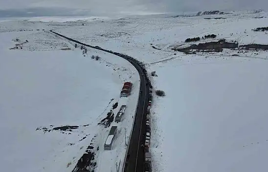 Çıldır Gölü'nde kış turizmi rekoru