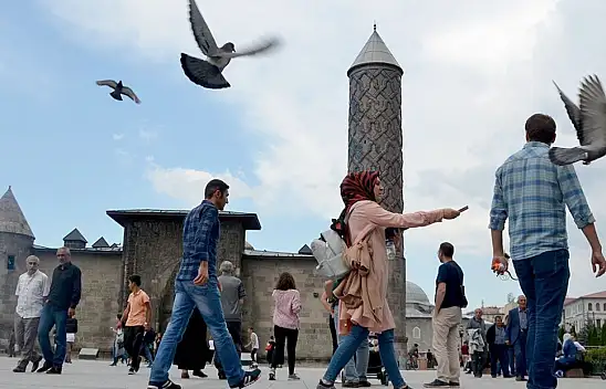 Cilt Kanseri Farkındalık Ayı'nda erken teşhisin önemi vurgulandı!