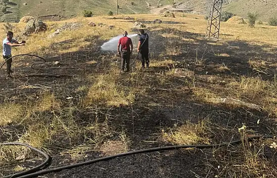 Cumaçay'da ot yangını büyümeden söndürüldü