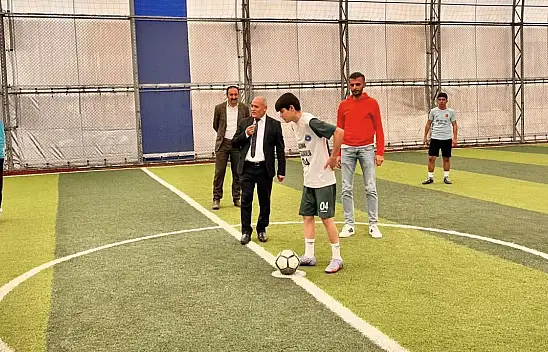 Diyadin'de öğrencilerin spor başarısı taçlandırıldı