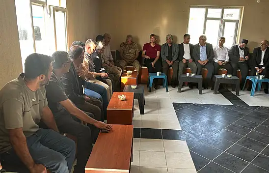 Diyadin Kaymakamı Korkusuz köy köy gezerek vatandaşları dinledi