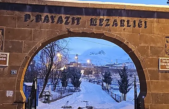Doğubayazıt Belediyesi'nden mezarlıklarla ilgili önemli duyuru