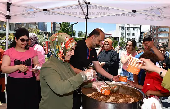 Doğubayazıt Belediyesi'nden muharrem ayında aşure ikramı