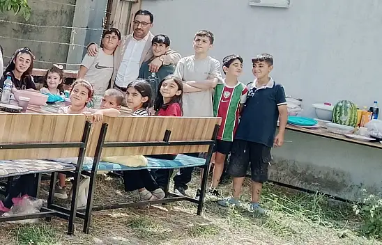 Doğubayazıt'ta çocuklar hem öğreniyor, hem eğleniyor