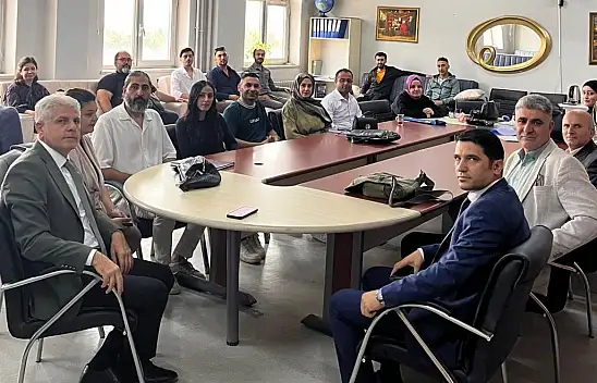 Doğubayazıt'ta eğitim yöneticilerinden liseye sabah ziyareti