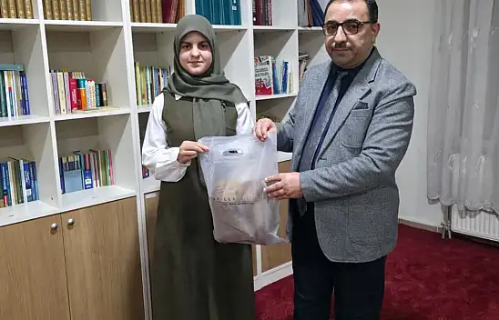 Doğubayazıt'ta hafız adaylarına bayram hediyesi