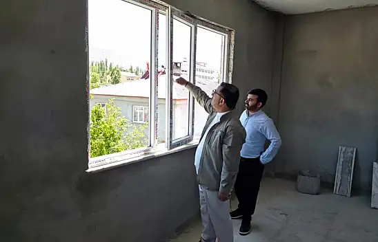 Doğubayazıt'ta Hasan Hüseyin Camii müştemilatındaki çalışmalar yerinde incelendi