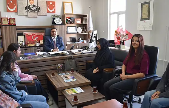 Doğubayazıt'ta KYK öğrencilerinden Müftü Demirkaynak'a ziyaret