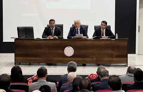 Doğubayazıt'ta okul müdürleri yeni eğitim dönemini değerlendirdi