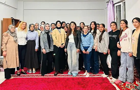 Doğubayazıt'ta pansiyonda kalan kız öğrencilere destek