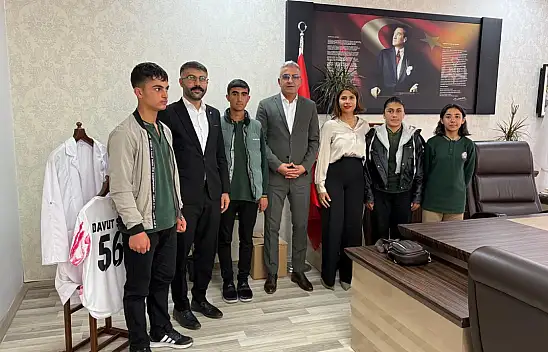 Doğubayazıtlı öğrencilerden büyük başarı