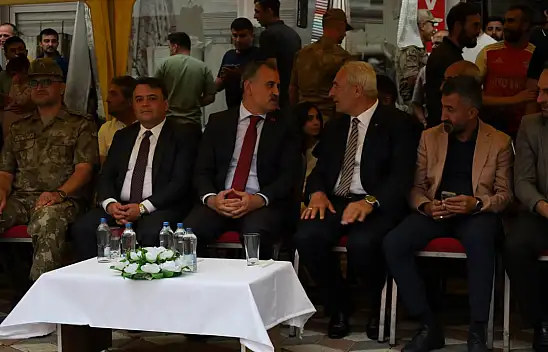 Eleşkirt Yaz Şenlikleri final gösterileri coşkuyla tamamlandı