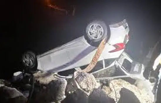 Erzurum'da köprü inşaatında otomobil, nehre yuvarlandı 1 ölü, 1 yaralı, kayıp için aramalar sürüyor!