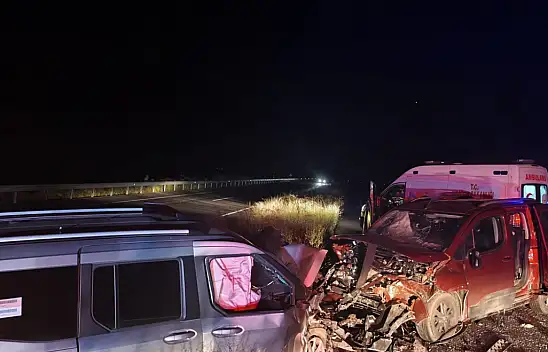 Erzurum'da korkunç kaza: 4 kişi yaralandı