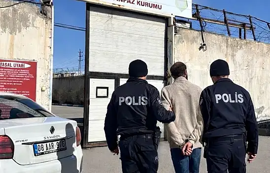 Erzurum'da uyuşturucu operasyonu: Araçta saklanan madde ele geçirildi