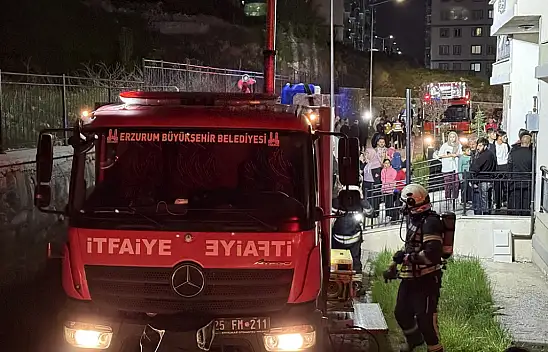 Erzurum'da yangında mahsur kalan kadın alevlerin arasında can verdi