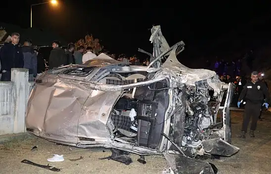 Erzurum'daki feci kazada ölü sayısı 2'ye yükseldi