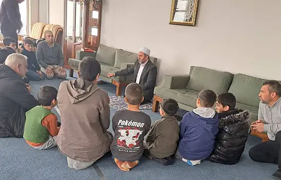 Erzurum Mahallebaşı Gençlik Merkezi'nde Gençlik Kampı Tamamlandı