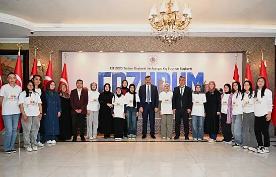 Erzurum Valisi Evliya Çelebi Öğrenci Değişim Programı Kapsamında Öğrencileri Ağırladı