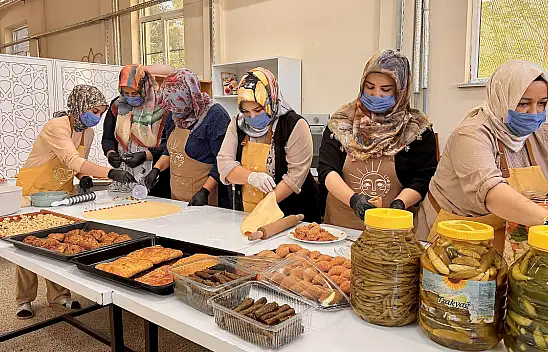 Hamur'da 7 kadının emeği kazanca dönüşüyor