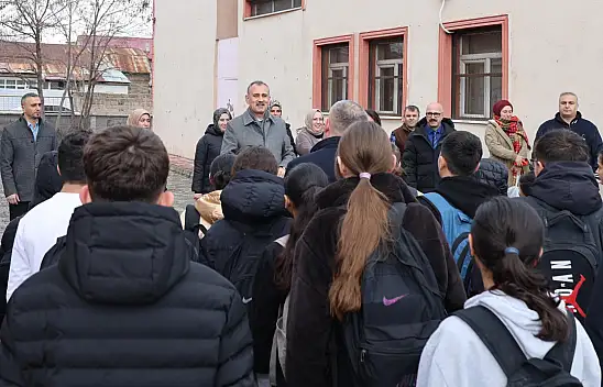Her an denetim olabilir: Vali okulları tek tek geziyor