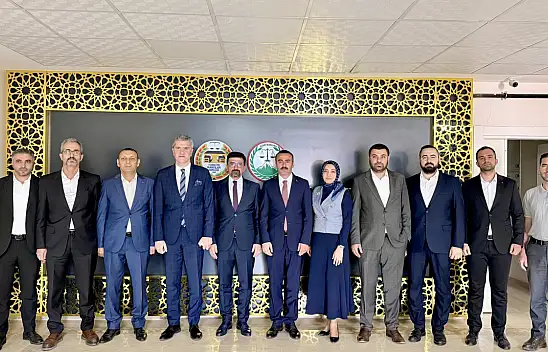 HSK Yaz Kararnamesi sonrası Ağrı Barosu'nda duygusal vedalar yaşandı