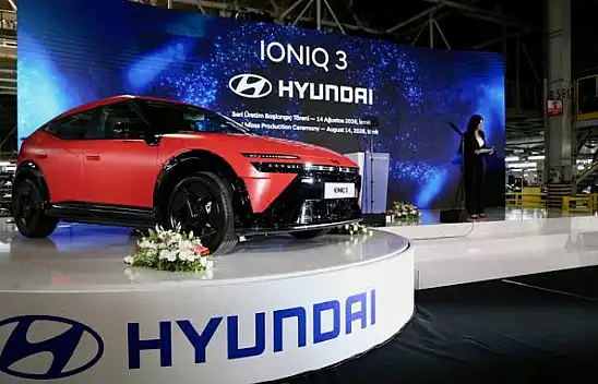 Hyundai Motor Türkiye ilk elektrikli aracı IONIQ 3'ün seri üretimine başladı