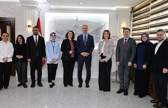 İbrahim Çeçen Vakfı'nın Ağrı'ya katkı sunacak projeleri görüşüldü