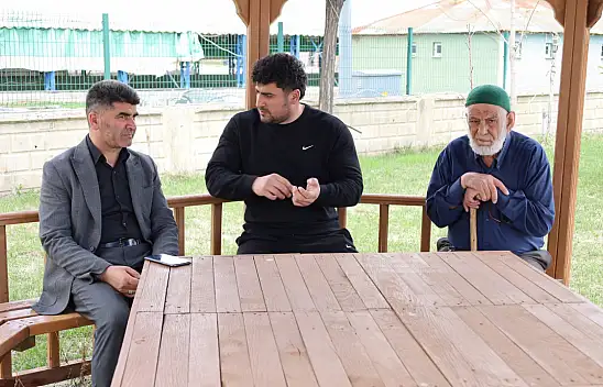 İl Müdürü Ertaç Baki'den huzurevine ziyaret